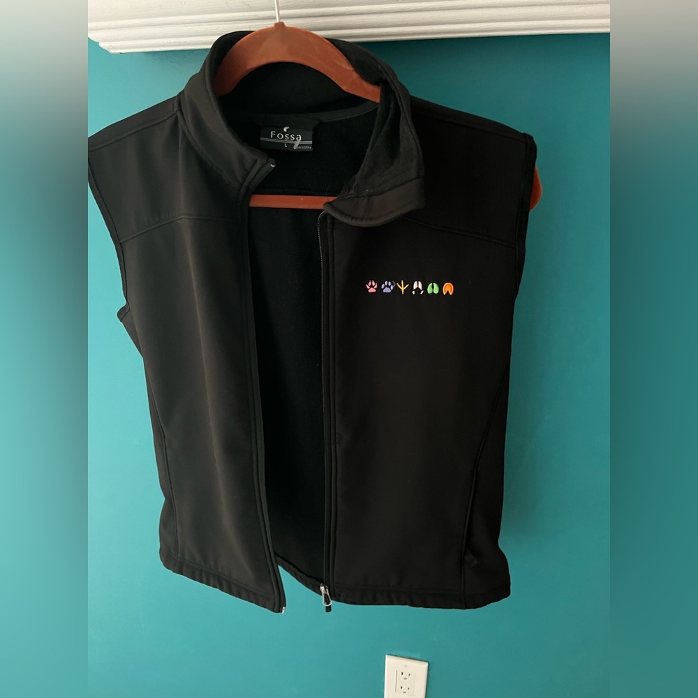 Fossa Vest size L